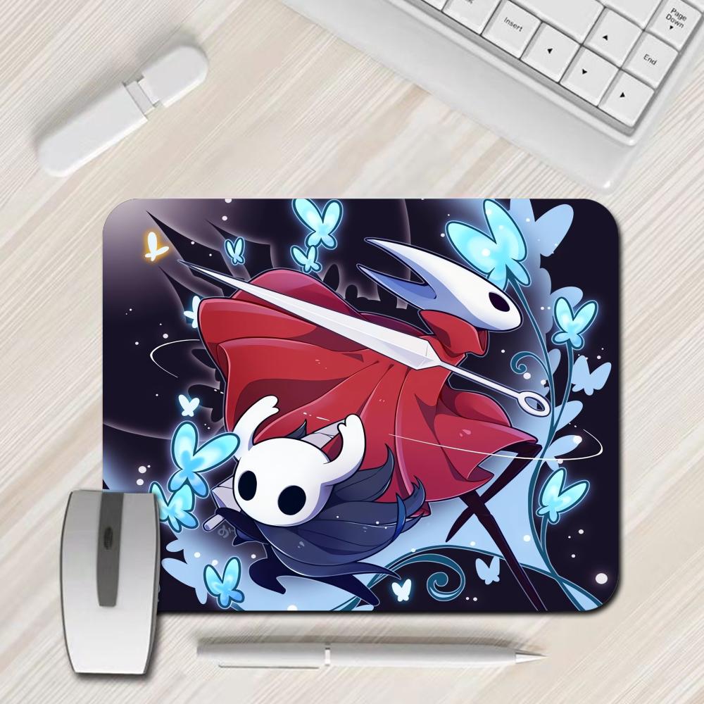 Gaming Keyboard Typewriter - Game Hollow Knight Silksong Mouse Pad