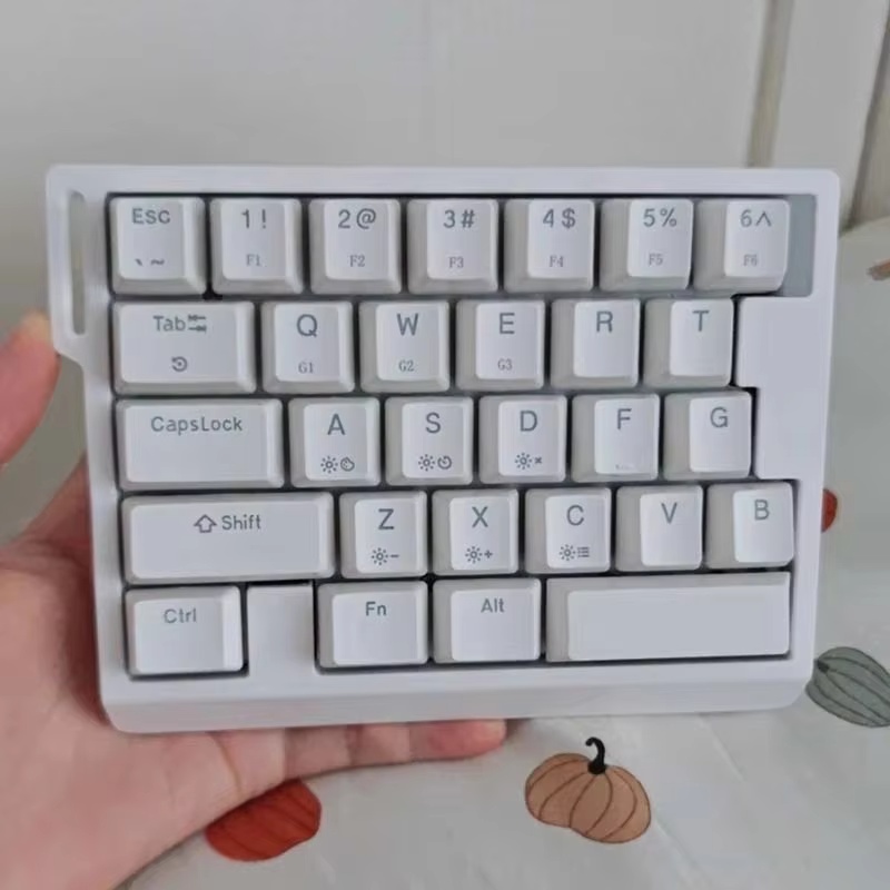HE30 Mechanical Gaming Keyboar - огляд і ціна Gaming Keyboard Esports
